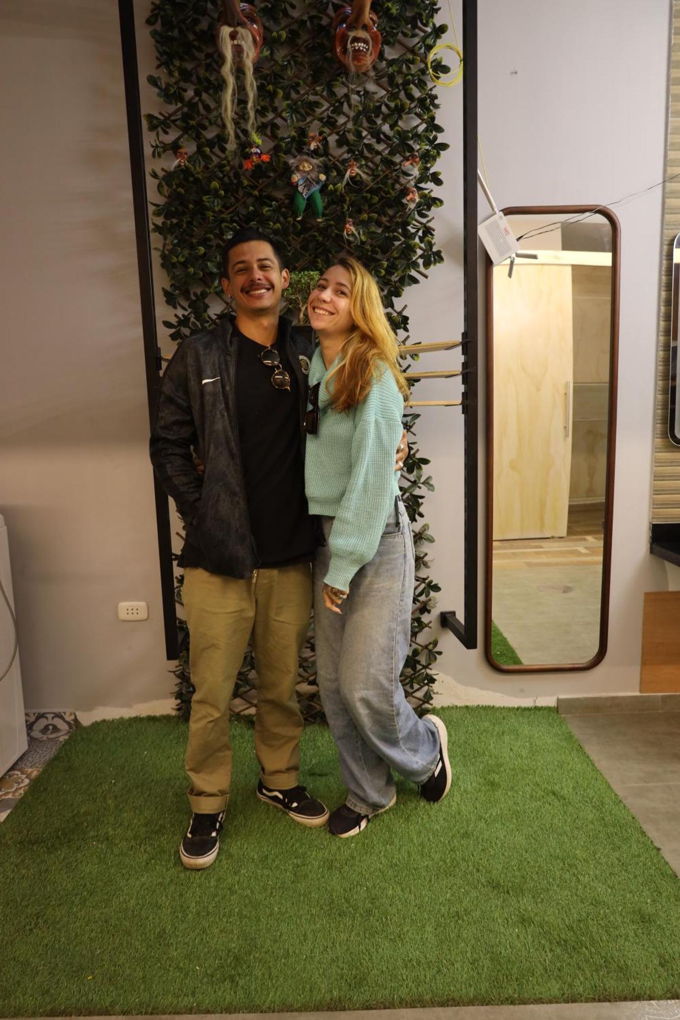 Sabina Aeropuerto Hostel Лима Экстерьер фото